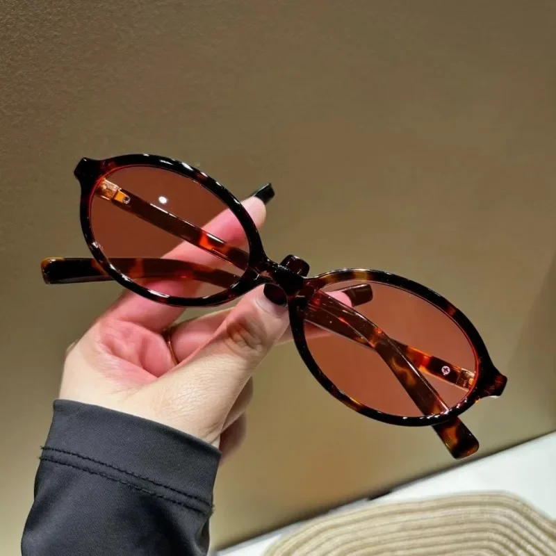 Vintage Fashion Glasses - New Oval Shape Sunglasses Classic Men's