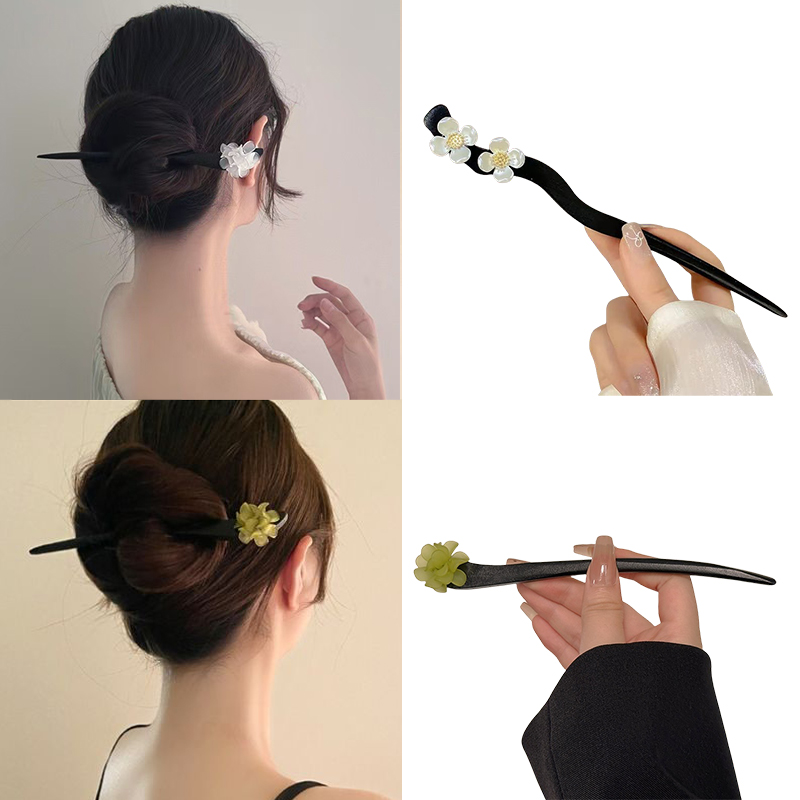 Vintage Fashion Guild - Vintage Chinese Style Wooden Flower Hair