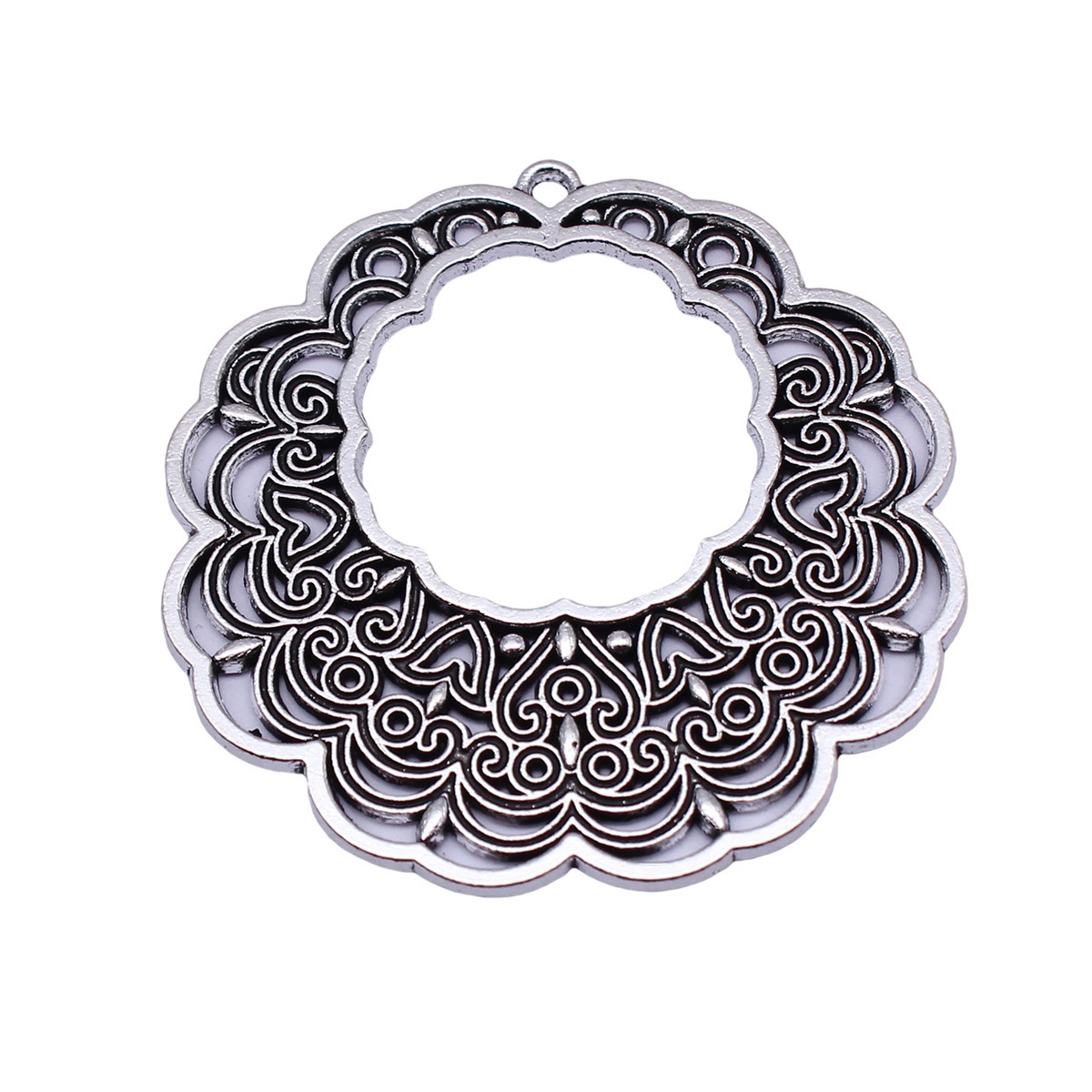 Boho Ethnic Mandala Pendant Fl - đánh giá và giá Vintage Fashion Guild