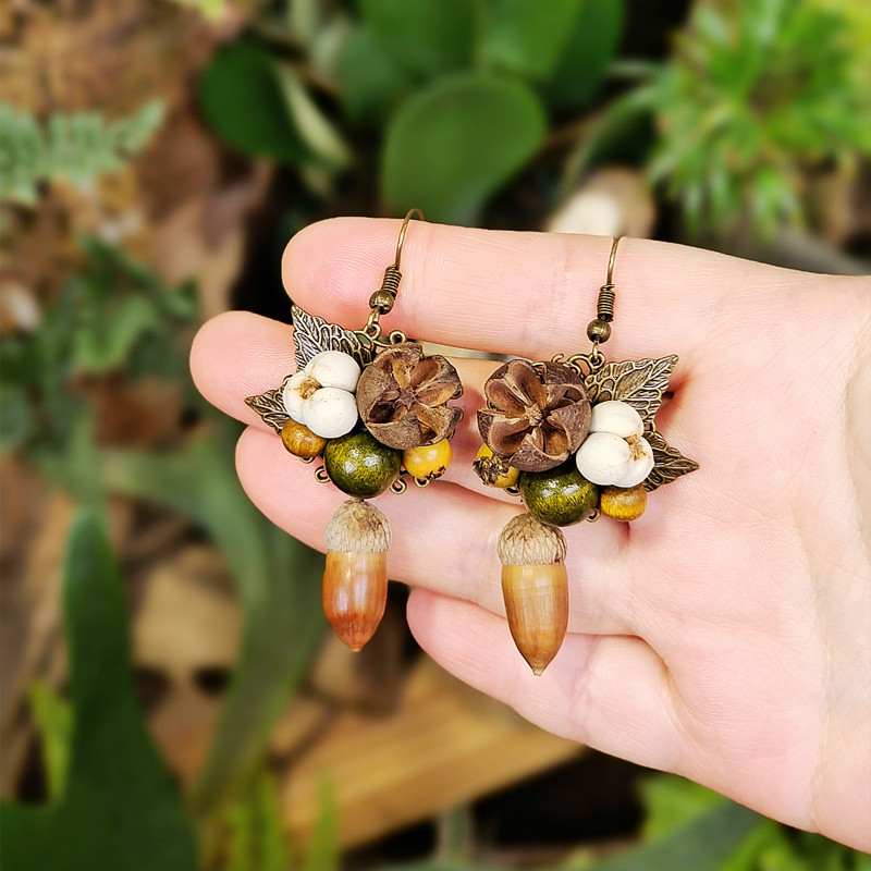 Vintage Wooden Plant Earring U - đánh giá và giá Vintage Fashion Guild